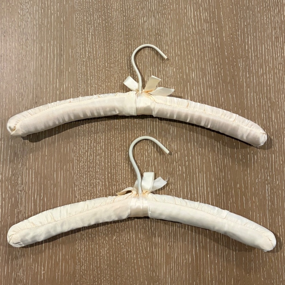 Vintage Padded Satin Hangers Set of 2 Cream Ivory Ribbon Bow Detail 15.5 Inch